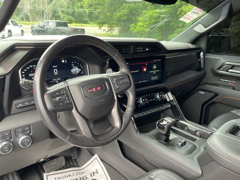 Used 2022 GMC Sierra 1500 AT4 w/ AT4 Premium Package AWD/4WD image 31