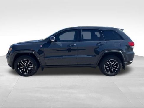 Used 2018 Jeep Grand Cherokee Trailhawk image 8