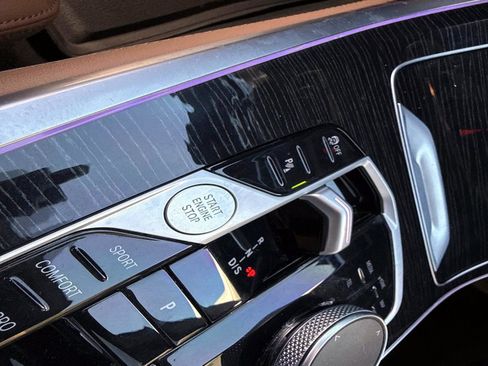 Used 2024 BMW X7 xDrive40i w/ M Sport Package image 34