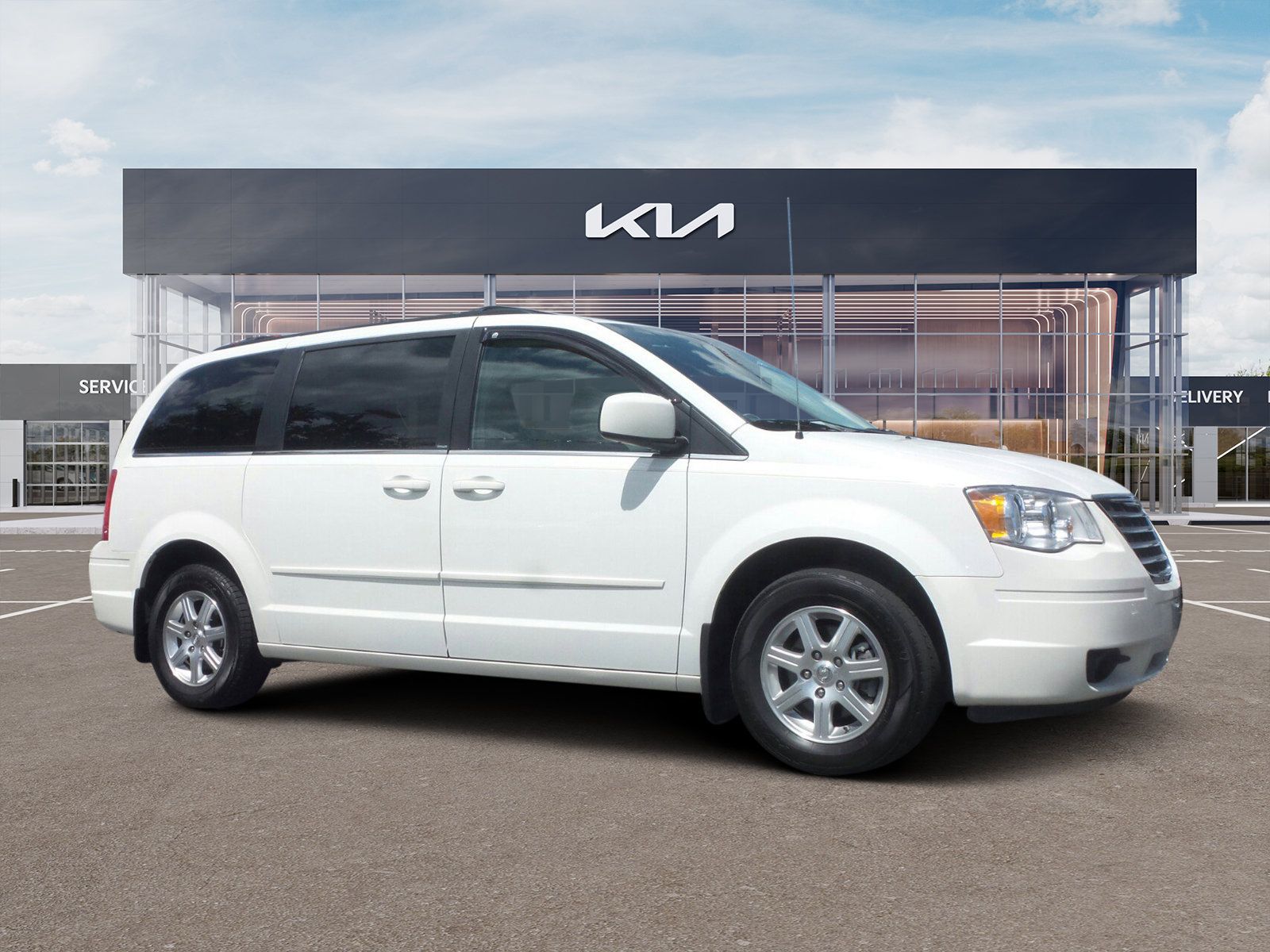 Used 2008 Chrysler Town & Country Touring FWD image 1