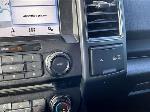 Used 2018 Ford F150 XLT w/ Equipment Group 302A Luxury image 26