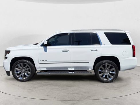 Used 2018 Chevrolet Tahoe LT w/ LT Signature Package AWD/4WD image 2
