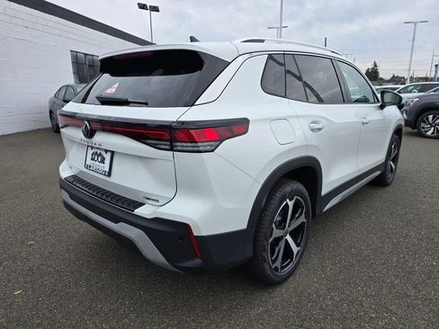 New 2026 Volkswagen Tiguan SE image 4