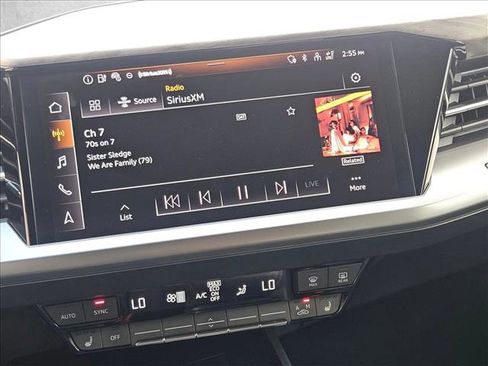 Used 2023 Audi Q4 e-tron Premium Plus w/ Premium Plus image 12