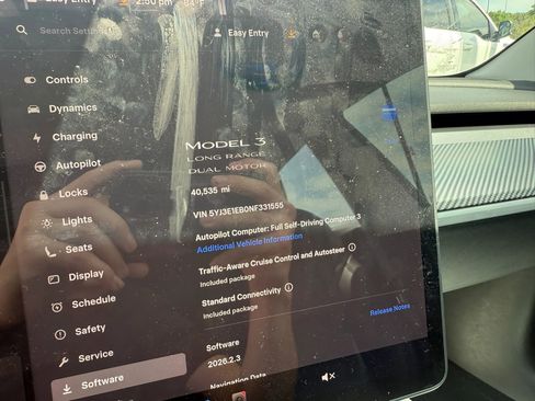 Used 2022 Tesla Model 3 Long Range AWD/4WD image 6