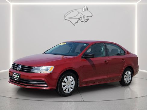 Used 2016 Volkswagen Jetta S image 1