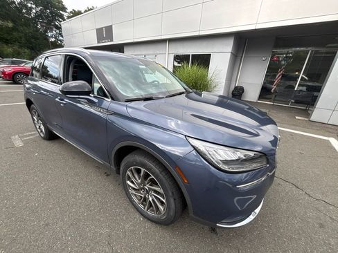 Used 2022 Lincoln Corsair AWD w/ Equipment Group 101A image 6