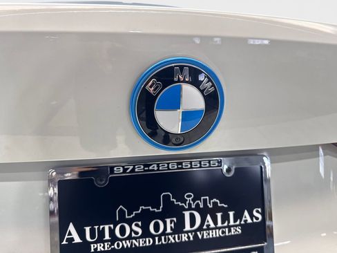 Used 2023 BMW i4 eDrive40 RWD image 21