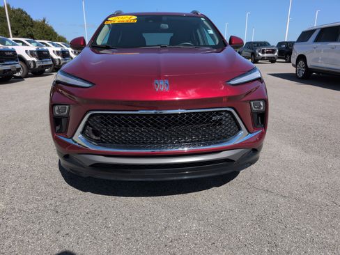 Used 2024 Buick Encore GX Sport Touring image 9