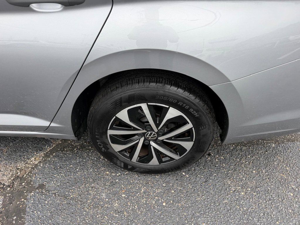 Used 2025 Volkswagen Jetta S FWD image 9