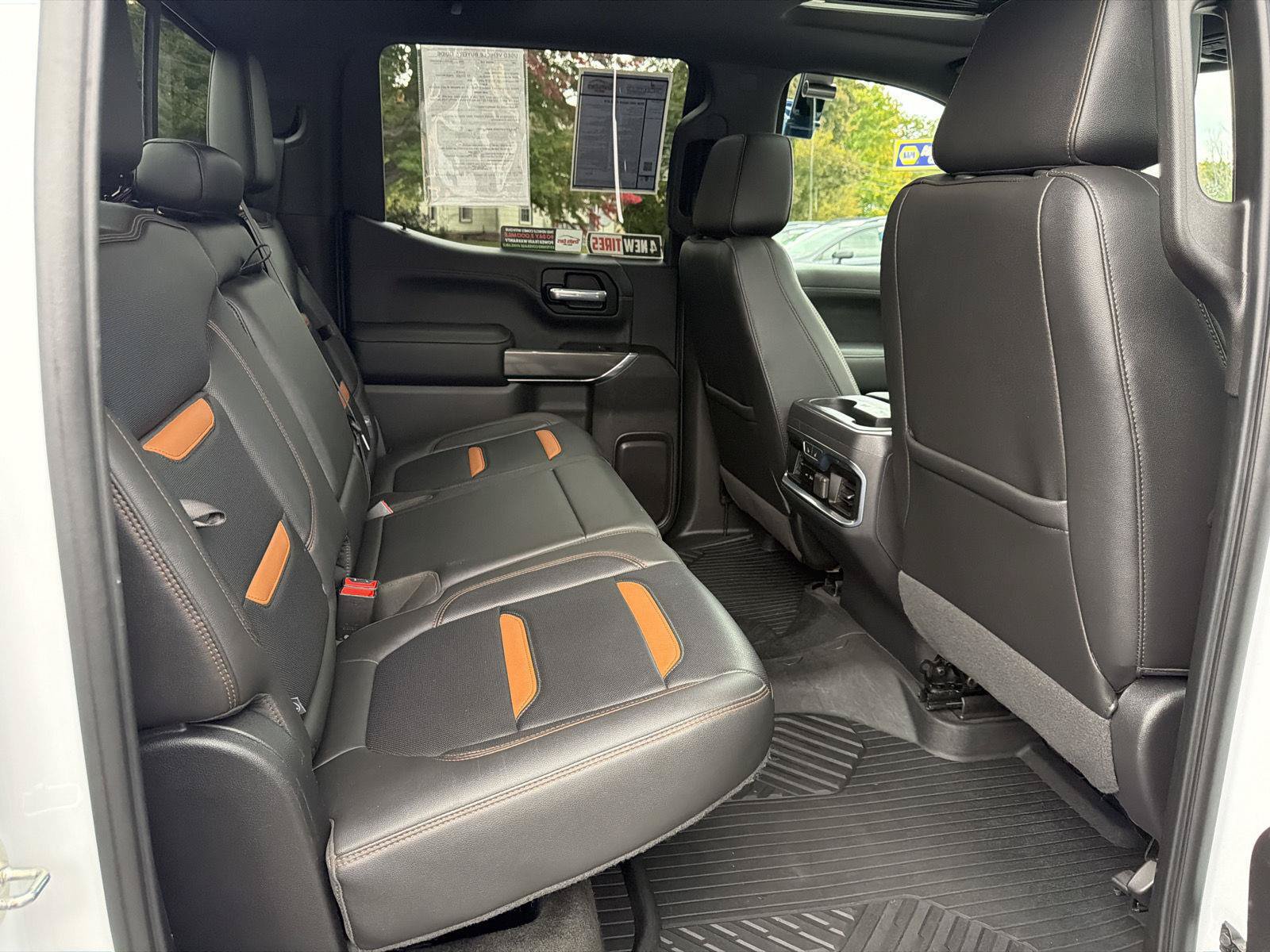 Used 2020 GMC Sierra 1500 AT4 w/ AT4 Premium Package AWD/4WD image 27