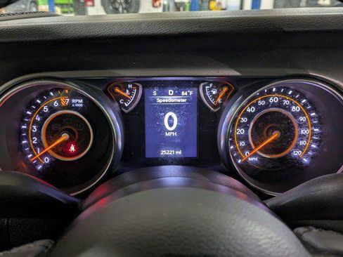 Certified 2023 Jeep Gladiator Sport AWD/4WD image 26