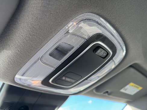 New 2025 Hyundai Elantra Sport image 18