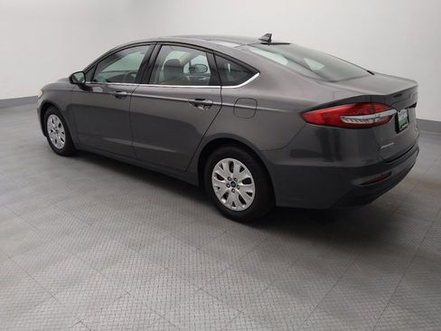 Used 2020 Ford Fusion S FWD image 3