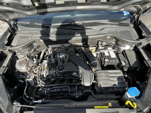 Used 2024 Volkswagen Taos SE image 26