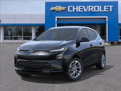 New 2027 Chevrolet Bolt LT image 6