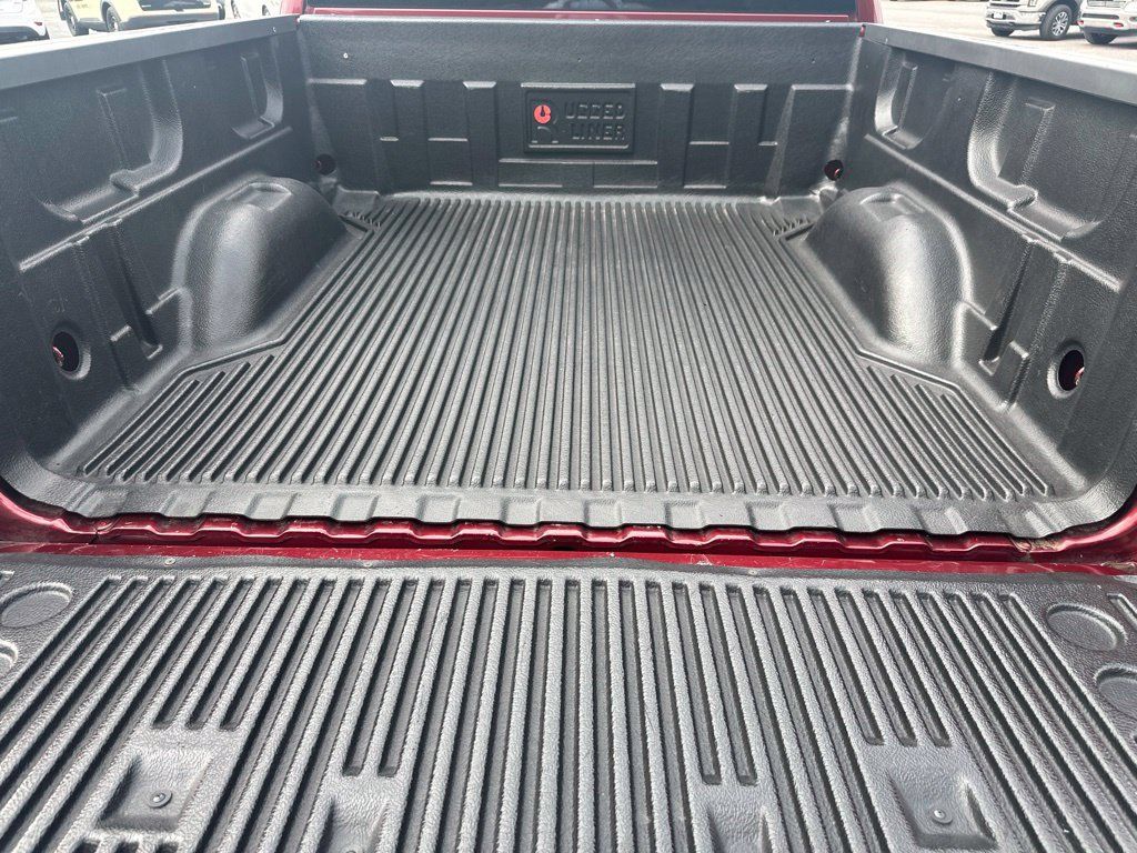 Used 2017 Chevrolet Silverado 1500 LT w/ All Star Edition AWD/4WD image 10