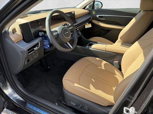 New 2026 Hyundai Sonata Limited image 3