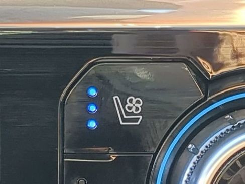 Used 2025 GMC Sierra 2500 Denali Ultimate image 24