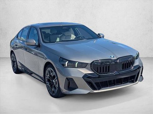 New 2026 BMW 530i image 6