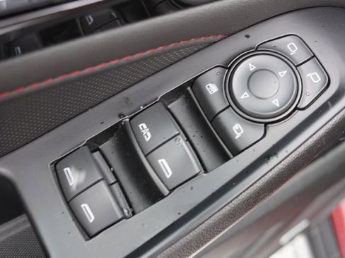 Certified 2023 Chevrolet Traverse RS image 25