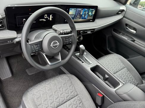 New 2026 Nissan Kicks SV w/ SV Premium Package AWD/4WD image 11