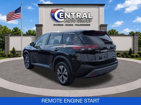 Used 2021 Nissan Rogue SV AWD/4WD image 6