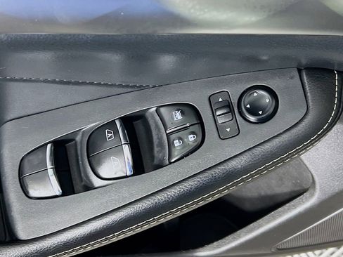 Used 2023 Nissan Maxima SV w/ Floor Mat Group FWD image 18