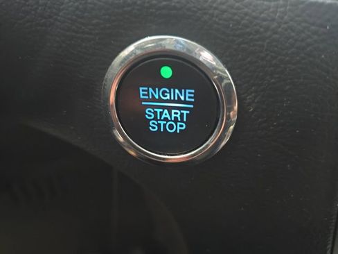 Used 2017 Ford Edge SEL AWD/4WD image 31