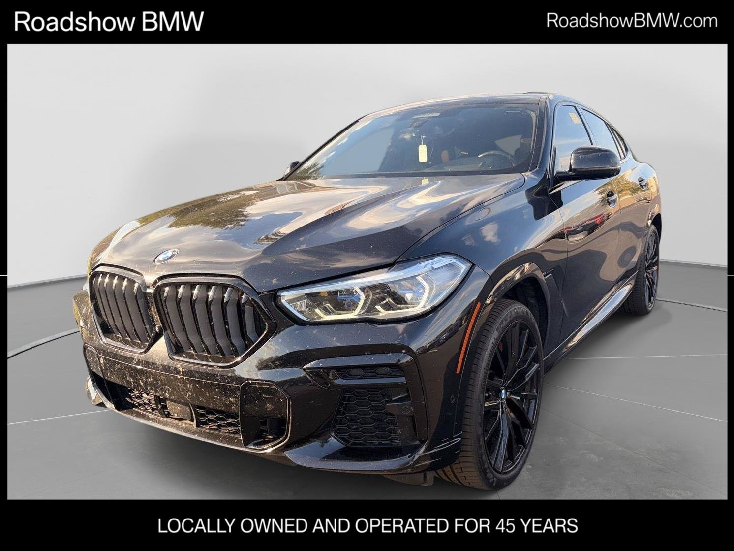 Used 2022 BMW X6 M50i w/ Executive Package AWD/4WD image 1