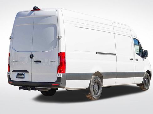 New 2025 Mercedes-Benz Sprinter 2500 image 6