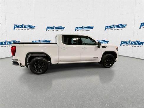 Used 2024 GMC Sierra 1500 Elevation image 12