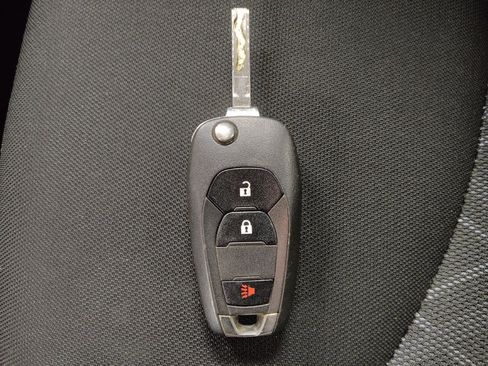 Used 2020 Chevrolet Spark LT image 32