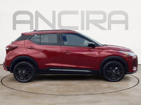 Used 2023 Nissan Kicks SR w/ Interior Electronics Package image 15