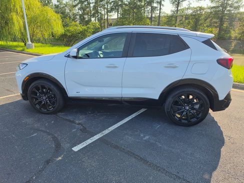 Used 2026 Buick Encore GX Sport Touring w/ Comfort Package FWD image 9