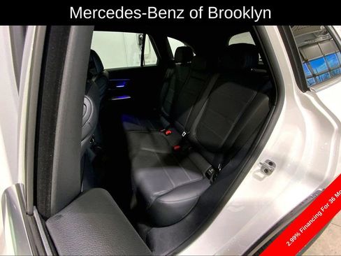 Certified 2025 Mercedes-Benz GLC 300 4MATIC image 19