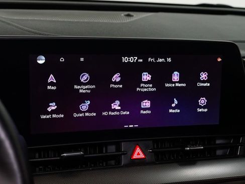 Certified 2025 Kia Sportage SX image 19