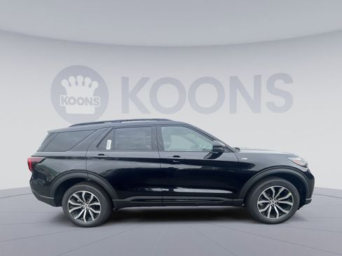 New 2026 Ford Explorer ST-Line AWD/4WD image 12