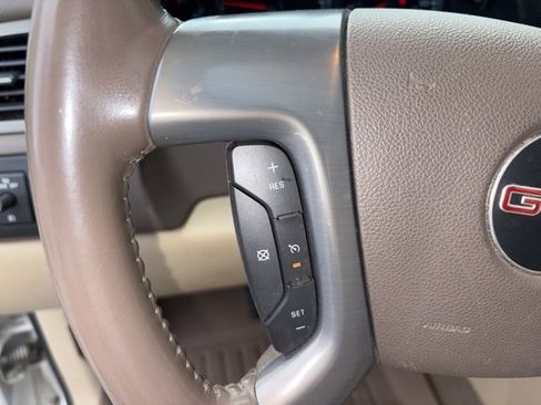 Used 2011 GMC Sierra 1500 SLT w/ SLT Convenience Package image 16