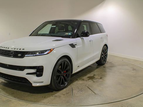 New 2026 Land Rover Range Rover Sport Dynamic SE AWD/4WD image 1