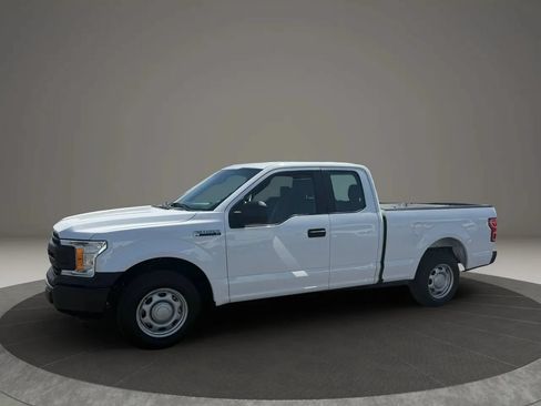 Used 2018 Ford F150 XL w/ Equipment Group 101A Mid RWD image 2
