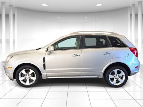 Used 2014 Chevrolet Captiva Sport LTZ image 2