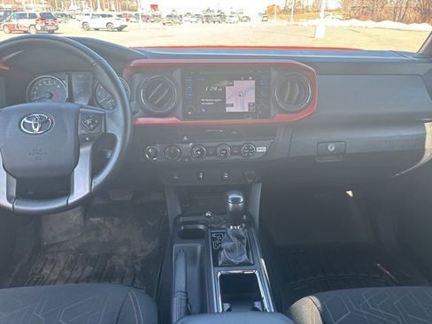 Used 2017 Toyota Tacoma TRD Off-Road w/ Tow Package image 24