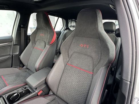 New 2026 Volkswagen GTI SE image 26