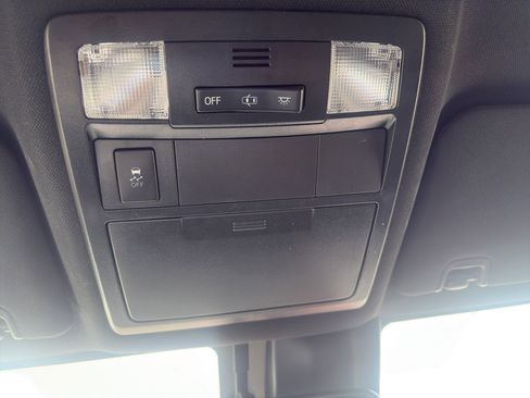 Used 2019 Toyota Tacoma TRD Sport image 21