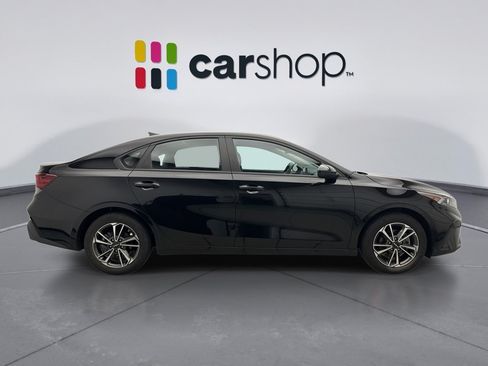Used 2023 Kia Forte LXS FWD image 6