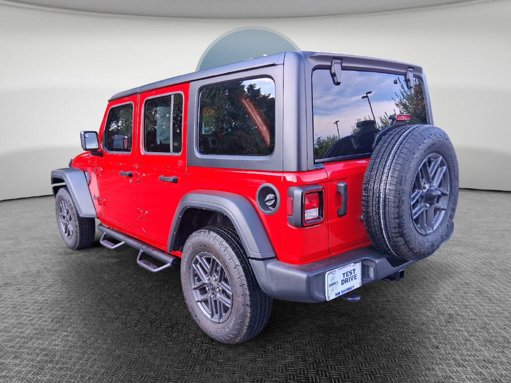 Used 2024 Jeep Wrangler Unlimited Sport AWD/4WD image 8