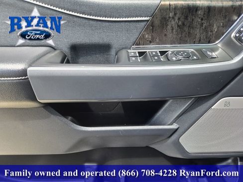 Used 2024 Ford F250 Lariat w/ Lariat Ultimate Package AWD/4WD image 16