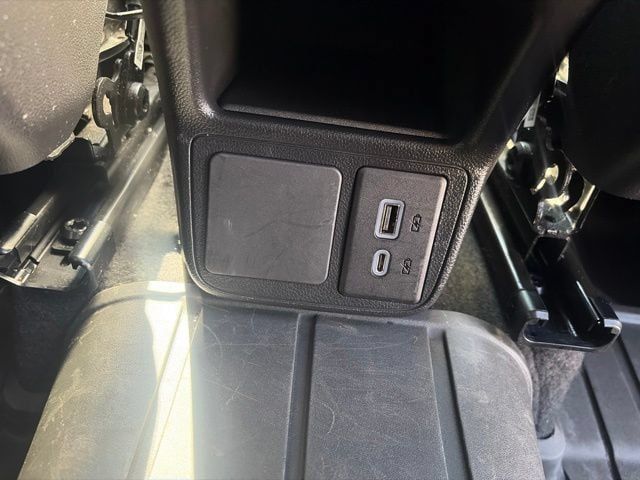 Used 2020 Buick Encore GX Select w/ Advanced Technology Package AWD/4WD image 29
