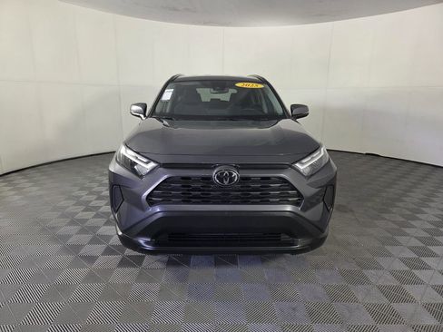 Used 2025 Toyota RAV4 XLE FWD image 3